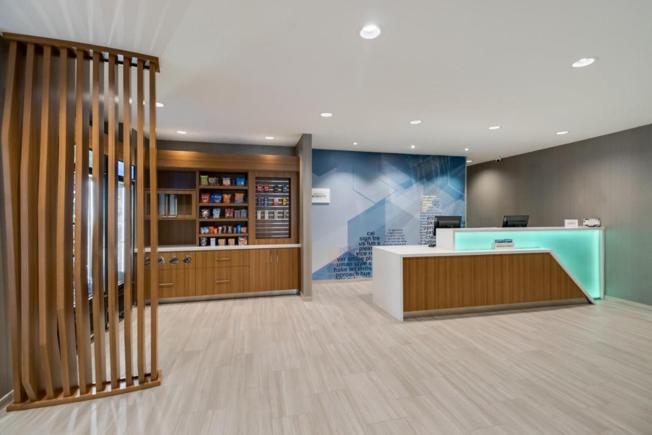 Springhill Suites By Marriott Dallas Nw Highway At Stemmons / I-35East Exteriör bild