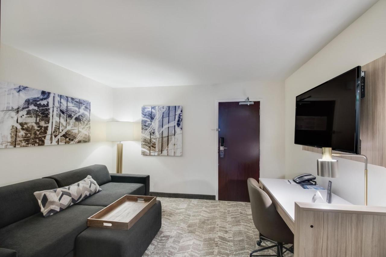 Springhill Suites By Marriott Dallas Nw Highway At Stemmons / I-35East Exteriör bild