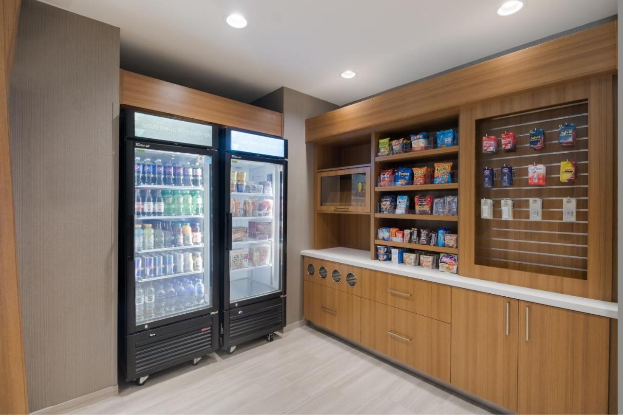 Springhill Suites By Marriott Dallas Nw Highway At Stemmons / I-35East Exteriör bild